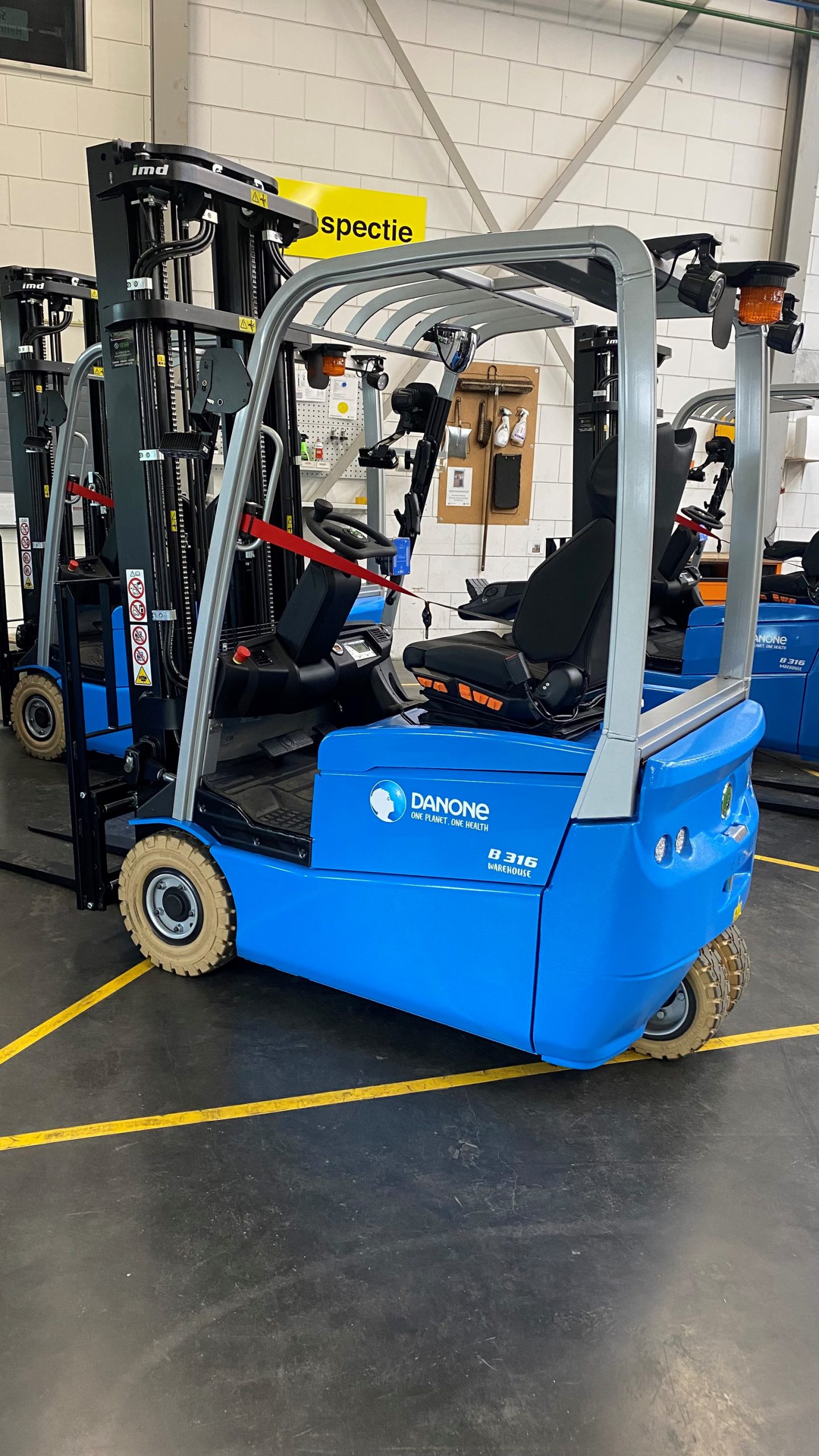 trône stoel in heftruck